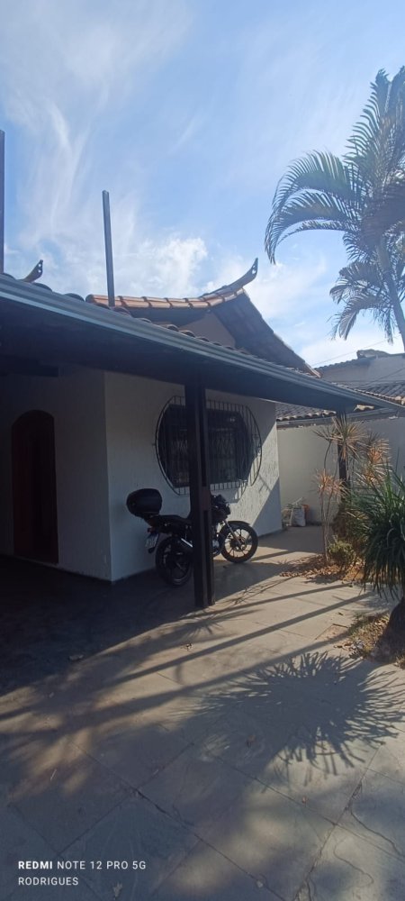 Casa Comercial - Aluguel - Guarani - Belo Horizonte - MG